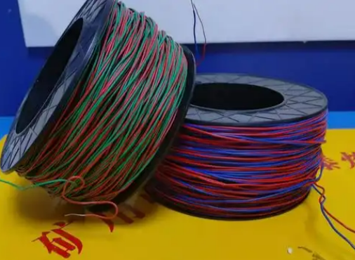 临清放炮线的主要材质有哪些？不同材质的适用场景有何区别？